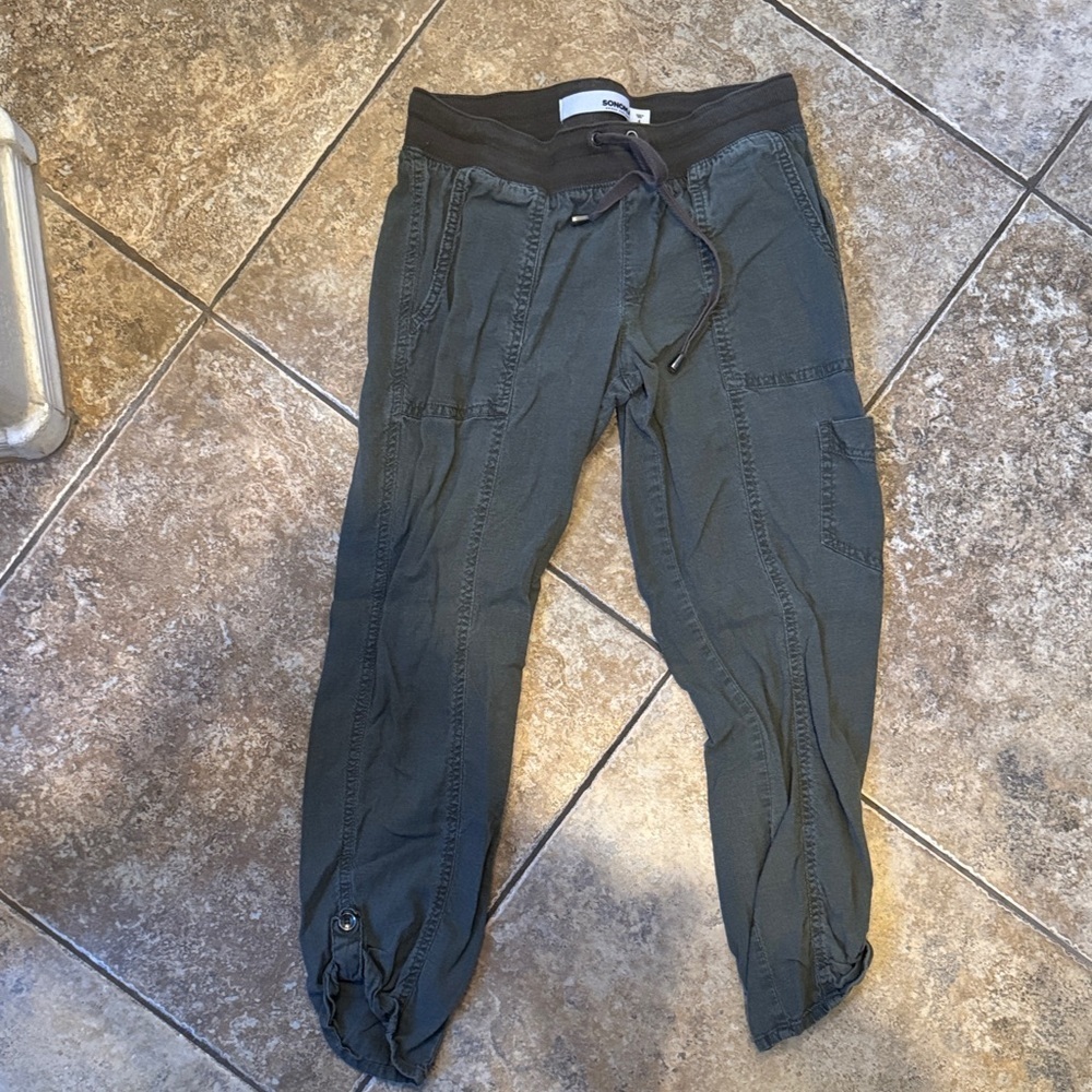 Sonoma Women's Cargo Pants - Olive Green / R13